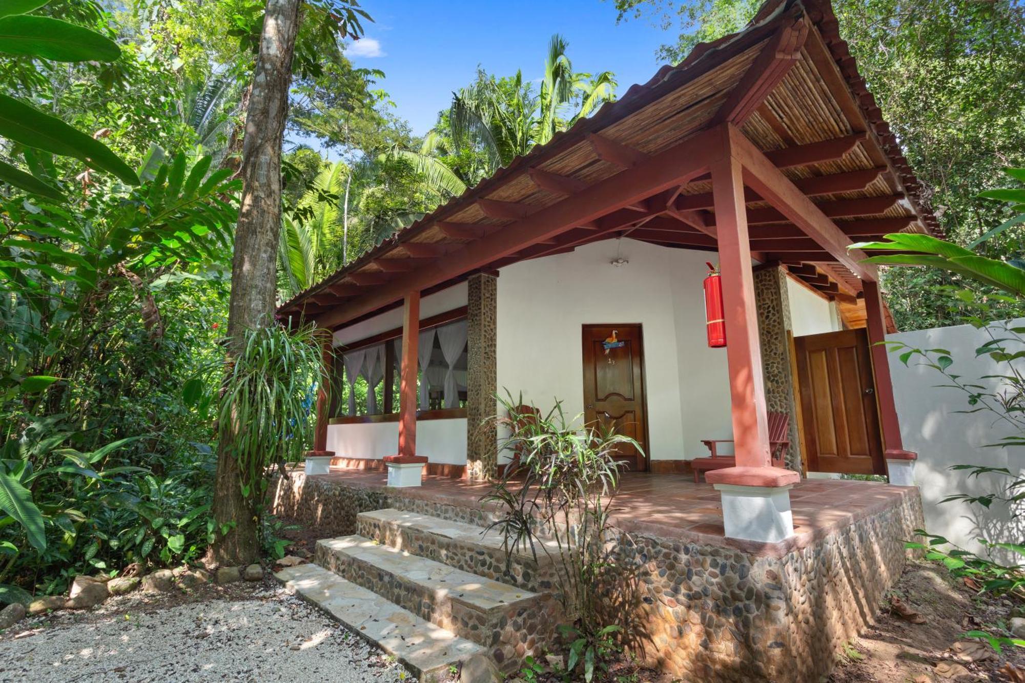 Ian Anderson Caves Branch Jungle Lodge Belmopan Exteriér fotografie